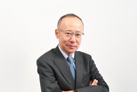 代表取締役社長　篠原洋介